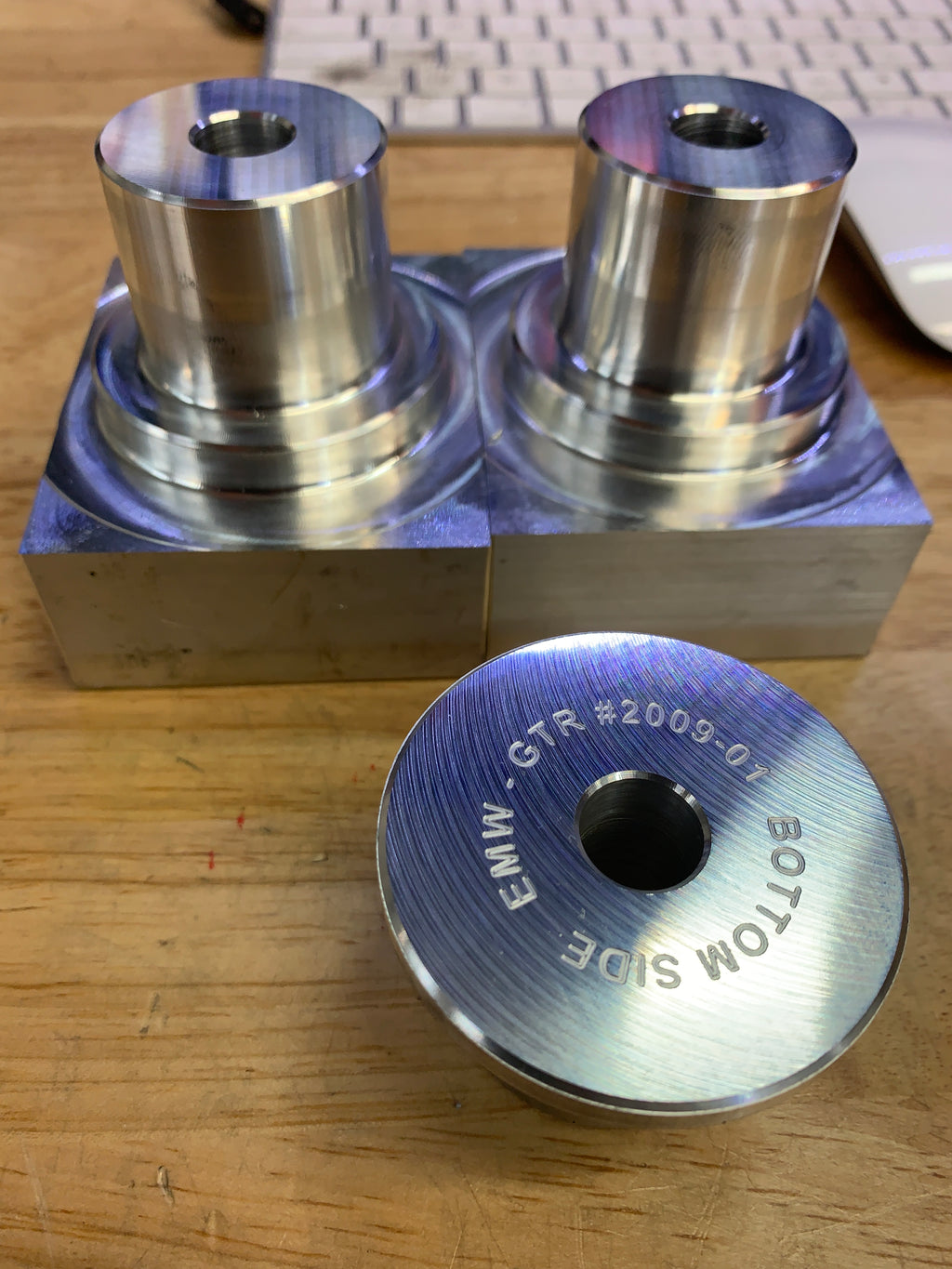 R35 GTR ( Billet 6061 Steering Rack Bushing kit )